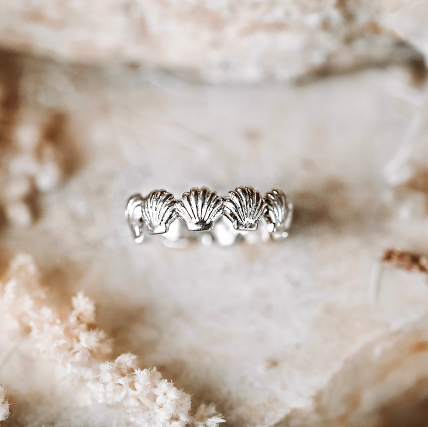 Mahloe Shoreline Ring Silver / Gold