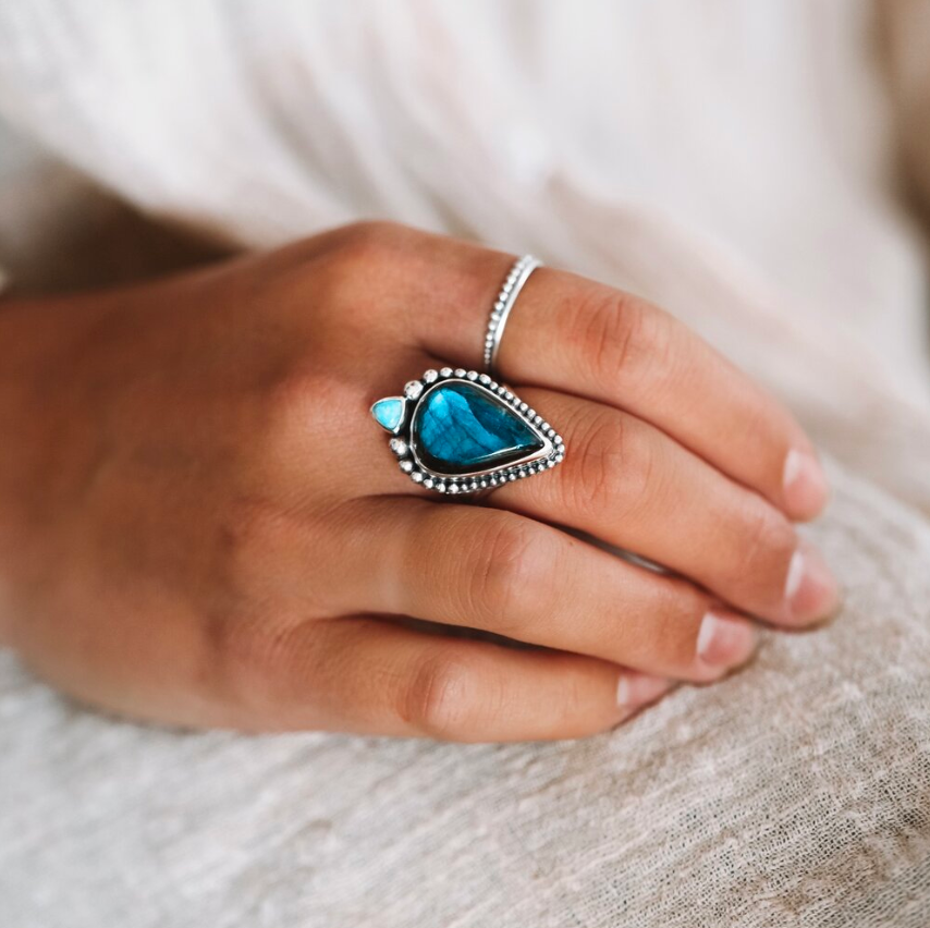 Mahloe Ocean Silk Ring