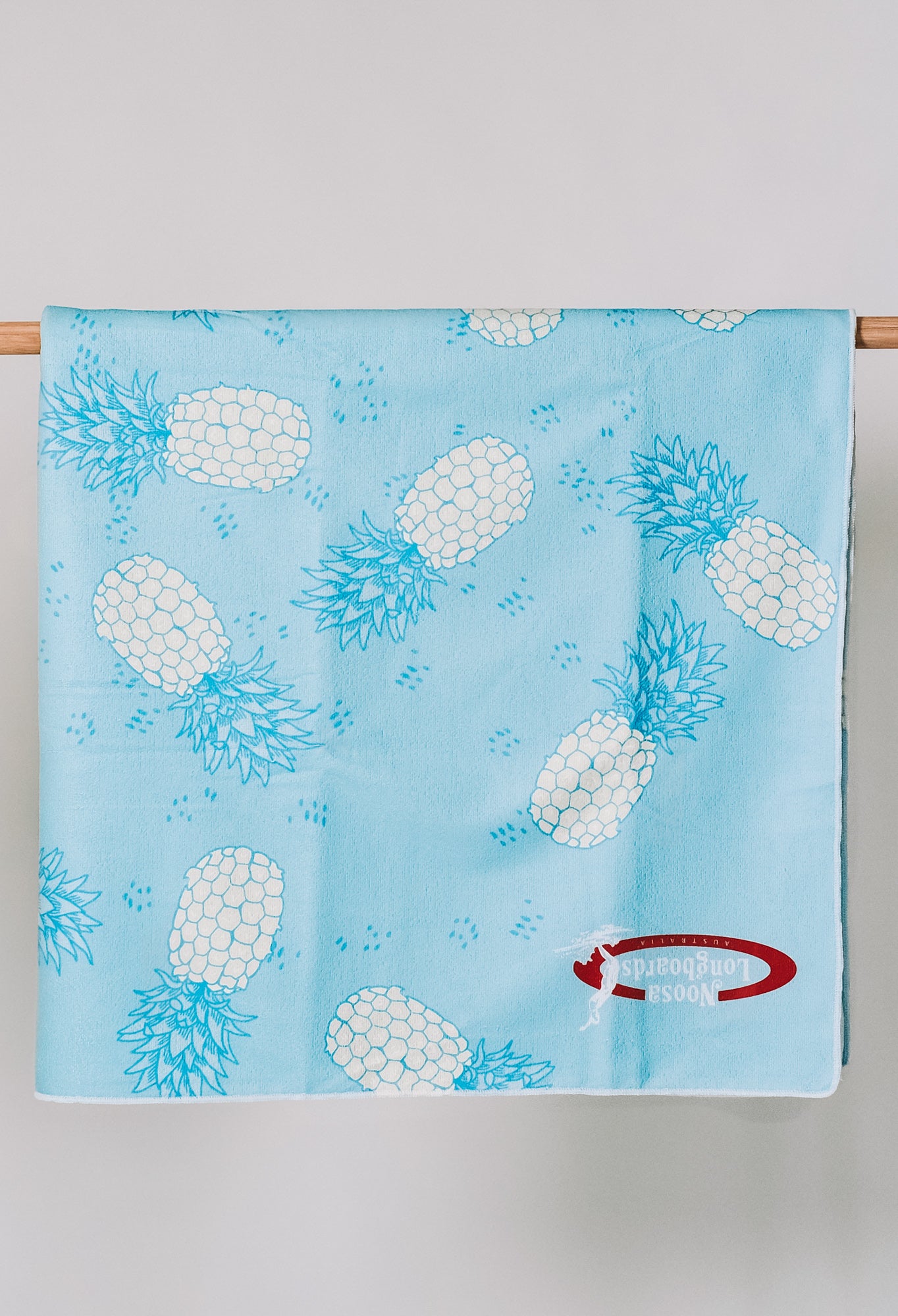 NL Double sized Sand Free towel Green Pineapple