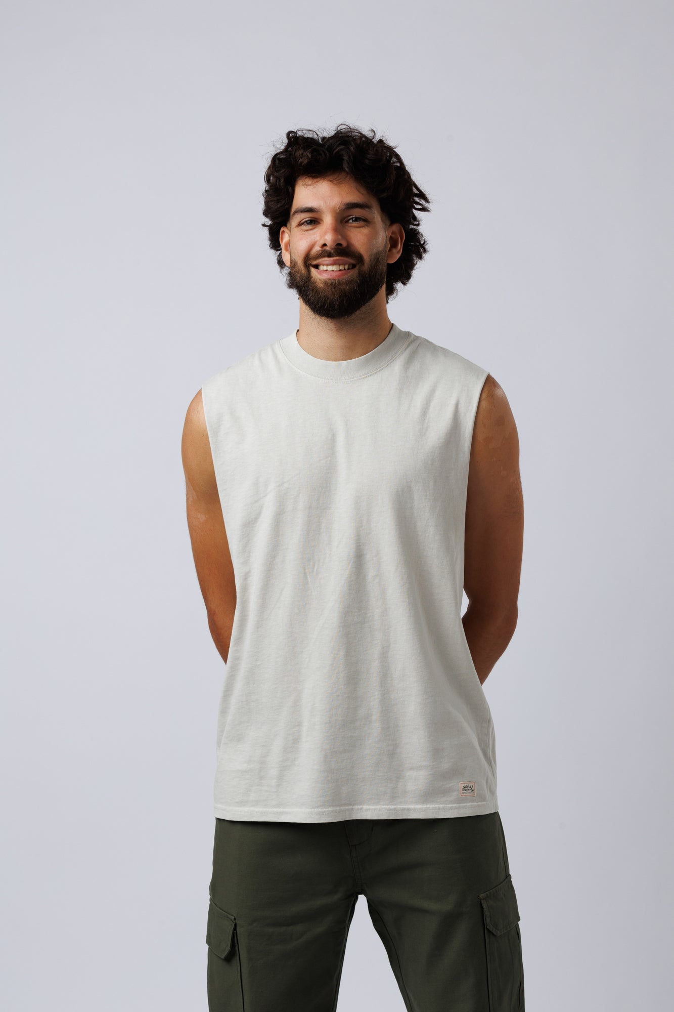 NL muscle tee Bone