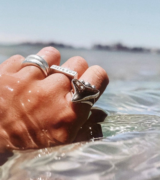 Mahloe - Fossilised Shark Tooth Ring