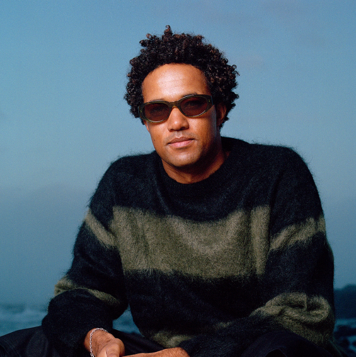 RAEN KWELA Non Polarized