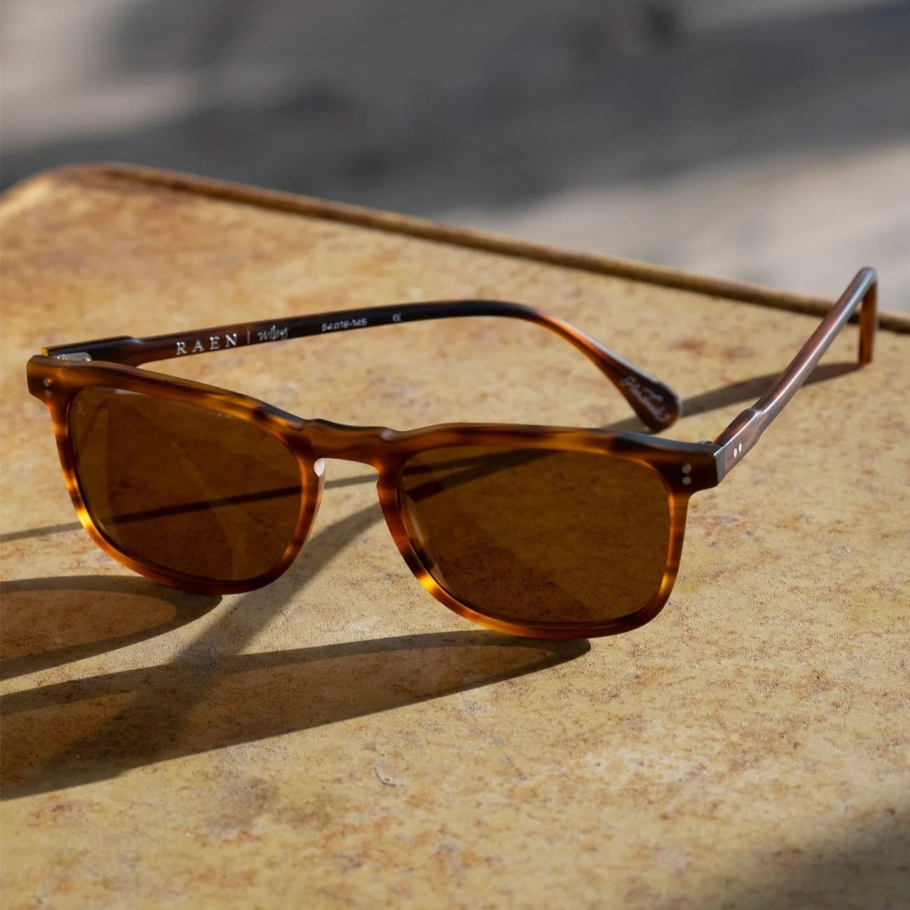 RAEN WILEY Polarized