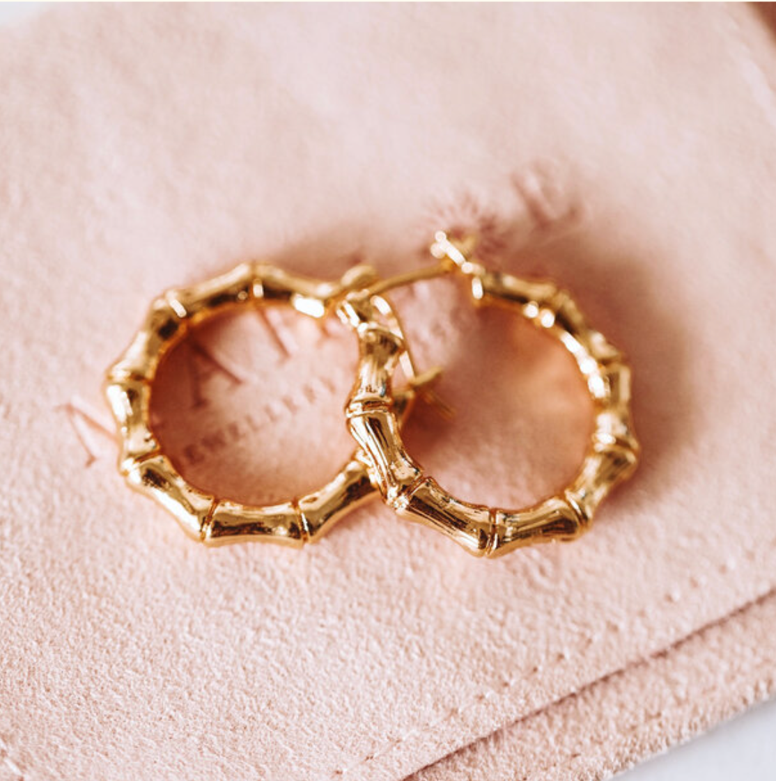 Mahloe Golden Ribbed Hoops