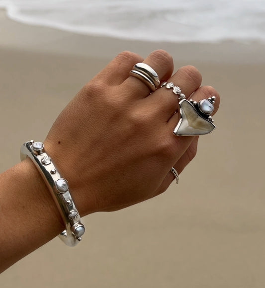 Mahloe ShellSea Silver Cuff