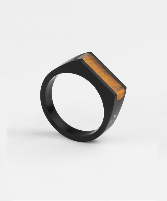 Pig & Hen Signet Ring 7mm Tiger Eye | Black
