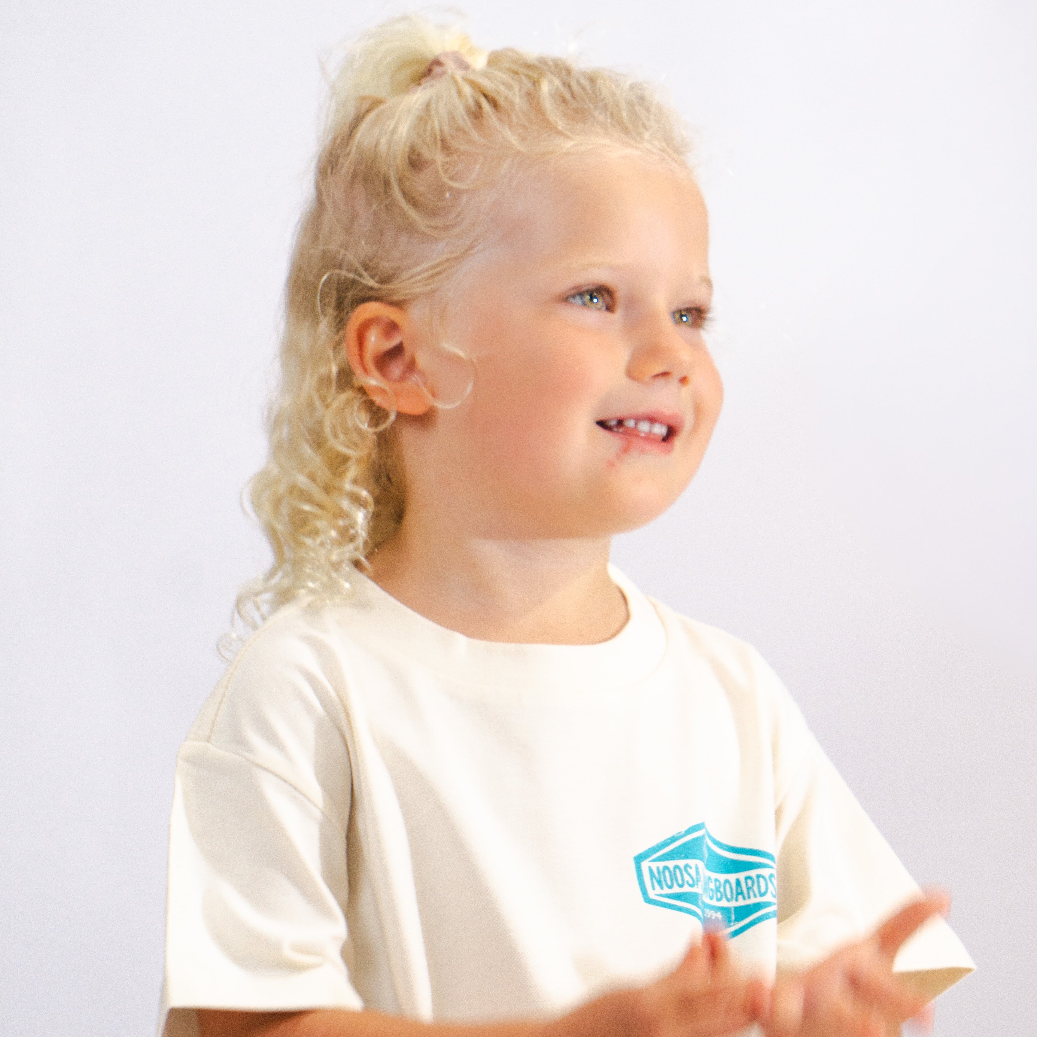 NL Vintage Hex Kids Tee – Cream